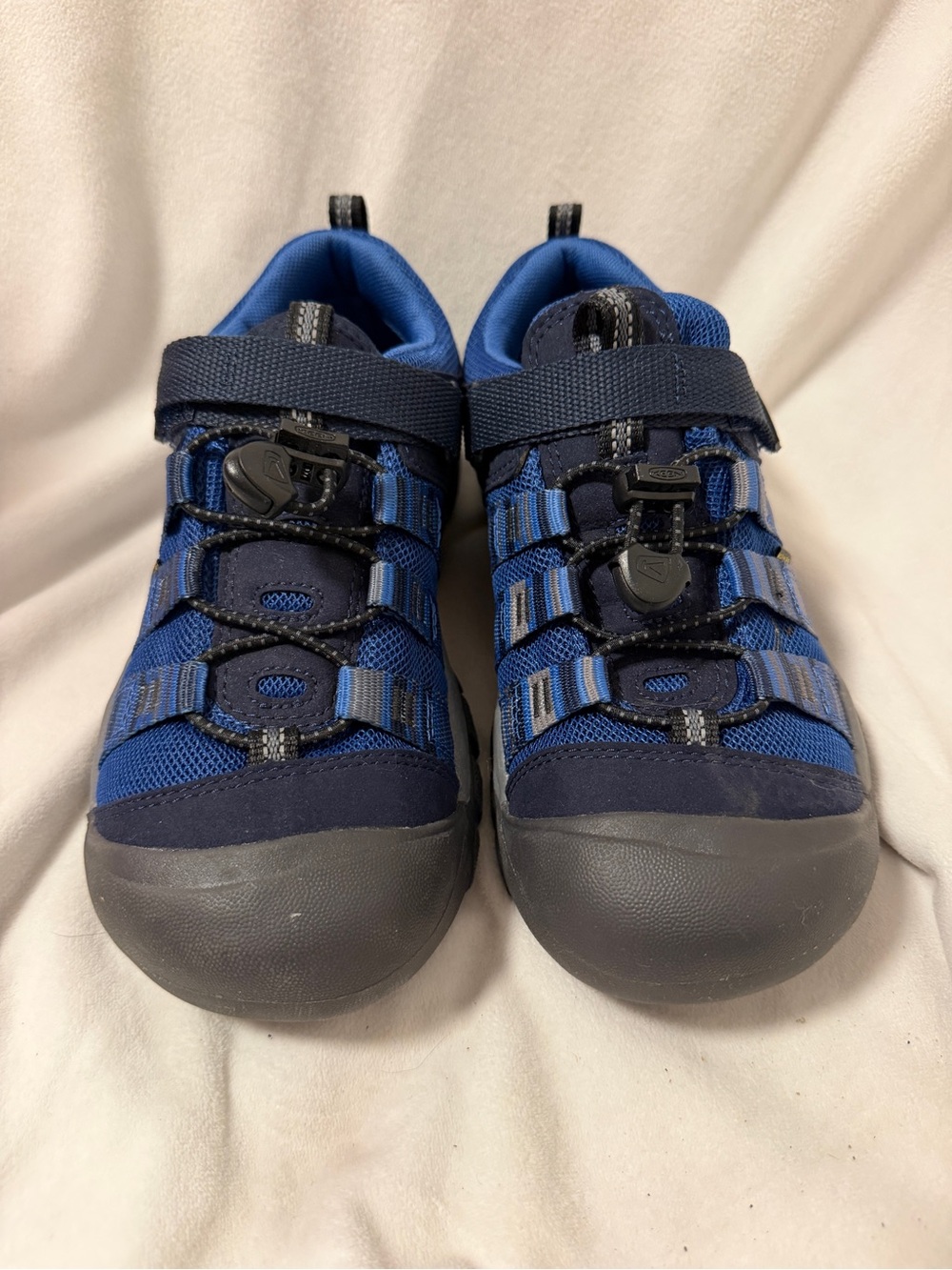Keen Newport H2sho Shoe NWOT SIZE 4
